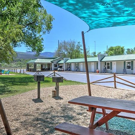Western Star Inn Rifle Bagian luar foto