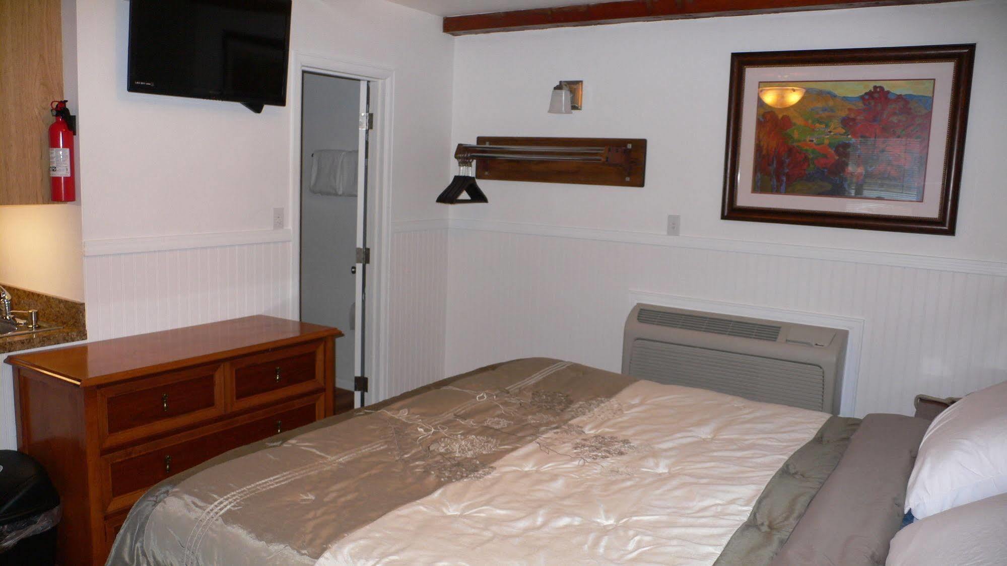 Western Star Inn Rifle Bagian luar foto