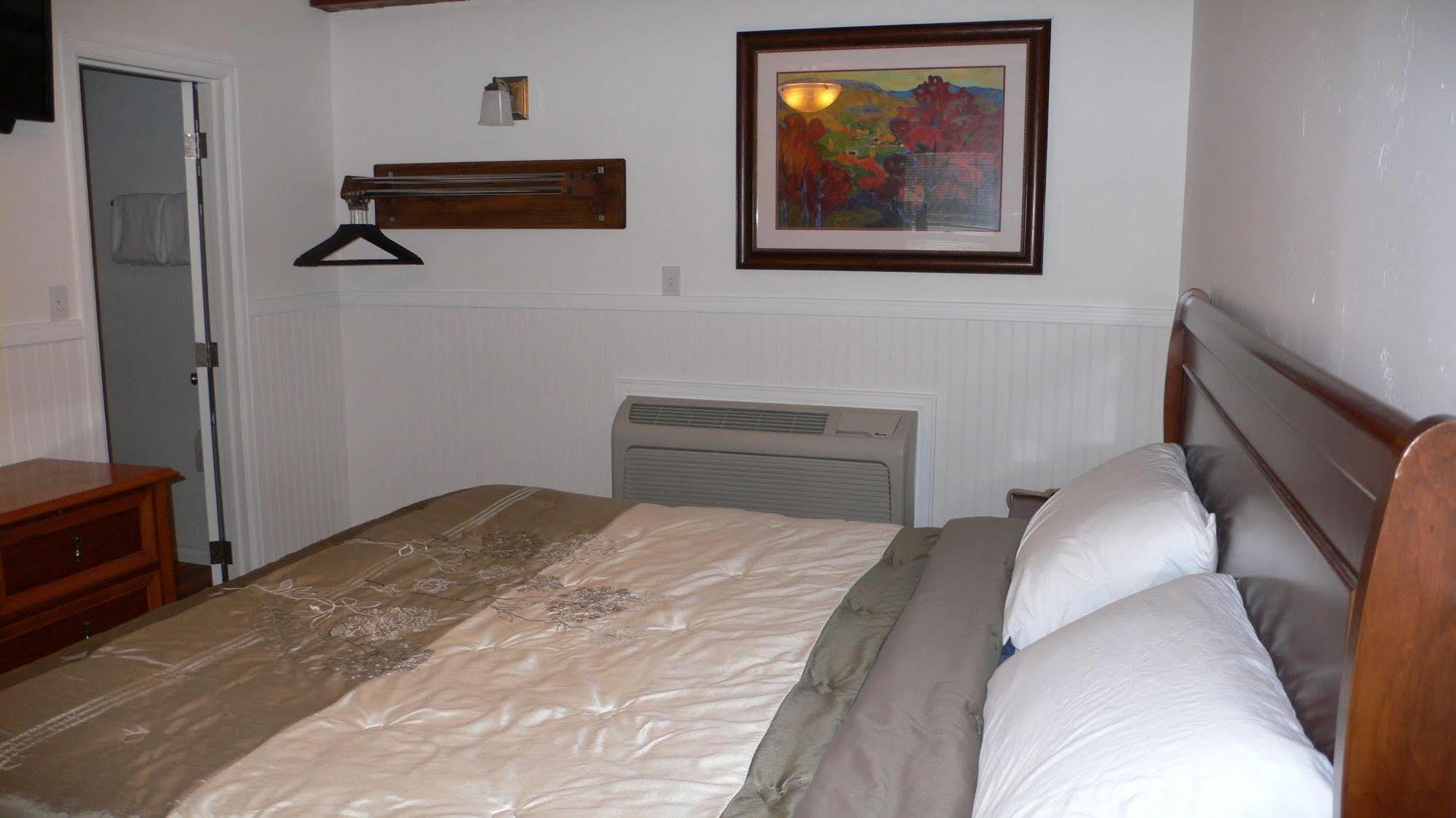 Western Star Inn Rifle Bagian luar foto
