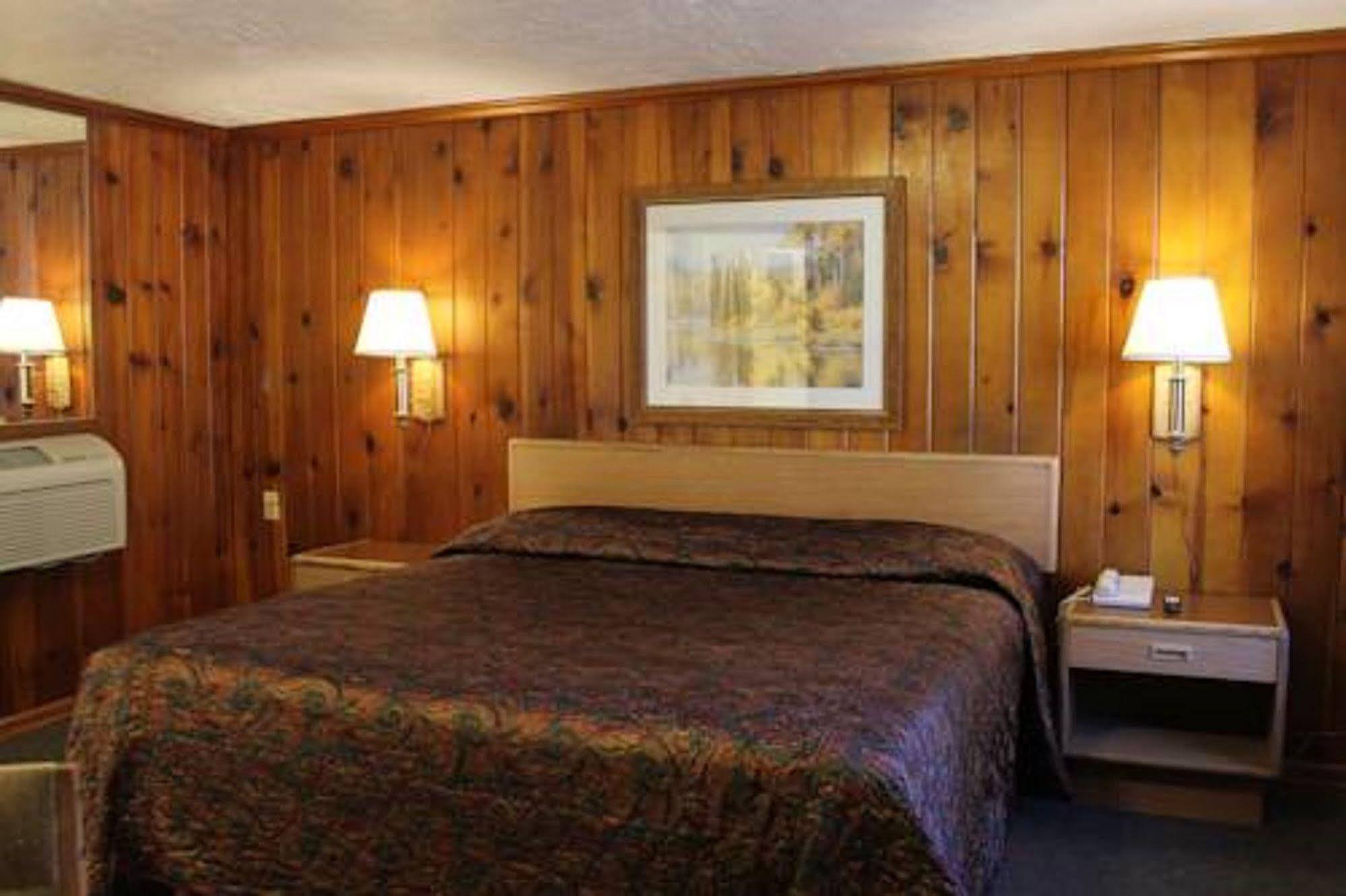 Western Star Inn Rifle Bagian luar foto